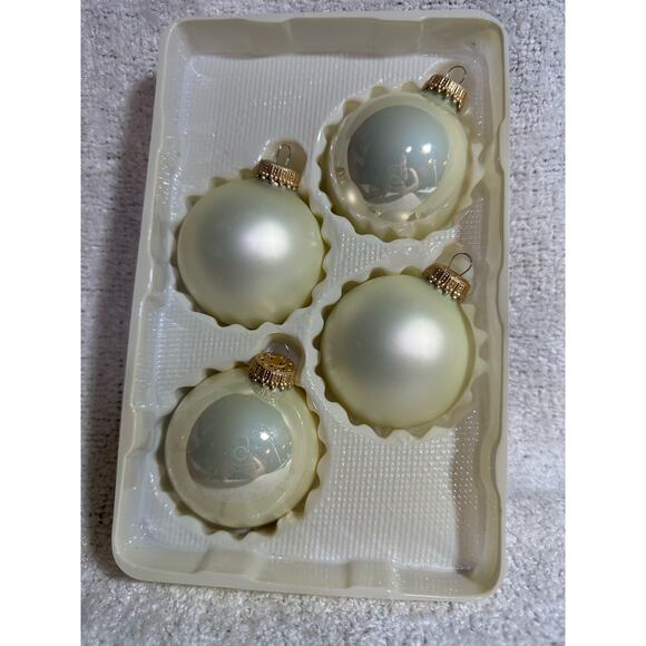 Vintage Krebs The Birth Of Christ Glass Ornaments  Set Of Four - Picture 2 of 4